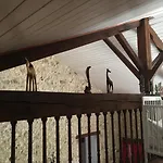 펜션 En Pierre Le Paradis Parc Cloture Jacuzzi 5 Places Piscine Au Perigord Pourpre 9km De Bergerac *