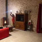 펜션 En Pierre Le Paradis Parc Cloture Jacuzzi 5 Places Piscine Au Perigord Pourpre 9km De Bergerac *