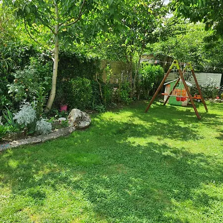 Holiday home En Pierre Le Paradis Parc Cloture Jacuzzi 5 Places Piscine Au Perigord Pourpre 9km De Bergerac