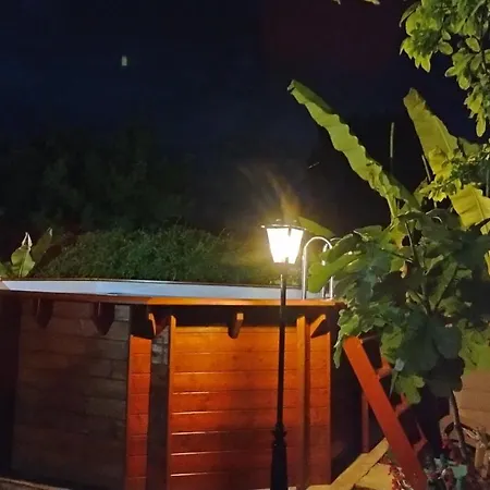 Holiday home En Pierre Le Paradis Parc Cloture Jacuzzi 5 Places Piscine Au Perigord Pourpre 9km De Bergerac Saint-Aubin-de-Lanquais
