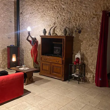 Дом отдыха En Pierre Le Paradis Parc Cloture Jacuzzi 5 Places Piscine Au Perigord Pourpre 9km De Bergerac *